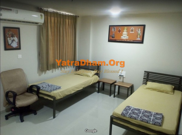 Vadodara Dada Bhagvan Trimandir (Stop and Stay) 2 Bed AC Room View3