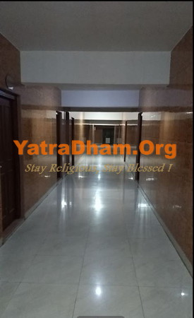 Ahmedabad Shrree Swaminarayan Vishranti Bhuvan Bhat Lobby2