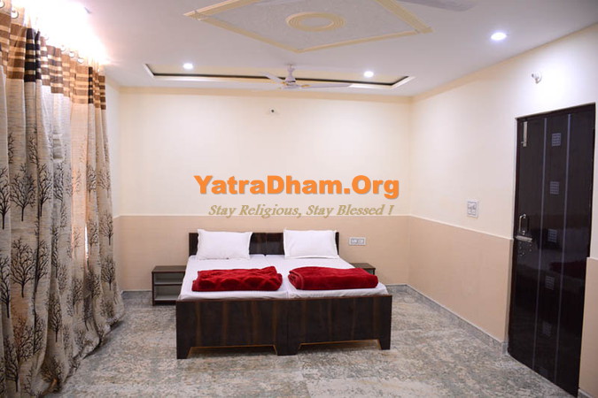 Vrindavan Mithila Kunj Bhavan Room View4