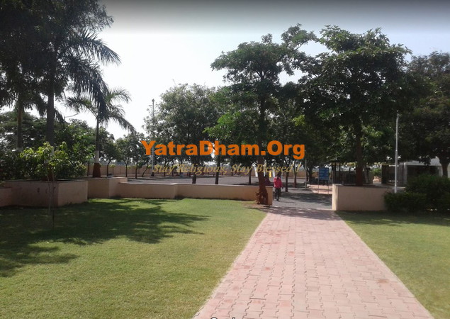 Rajkot Dada Bhagvan Trimandir (Stop and Stay) Open Ground