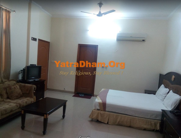 Salasar Surajmal Laxmidevi Sawarthia Seva Sadan 2 Bed AC Room View2