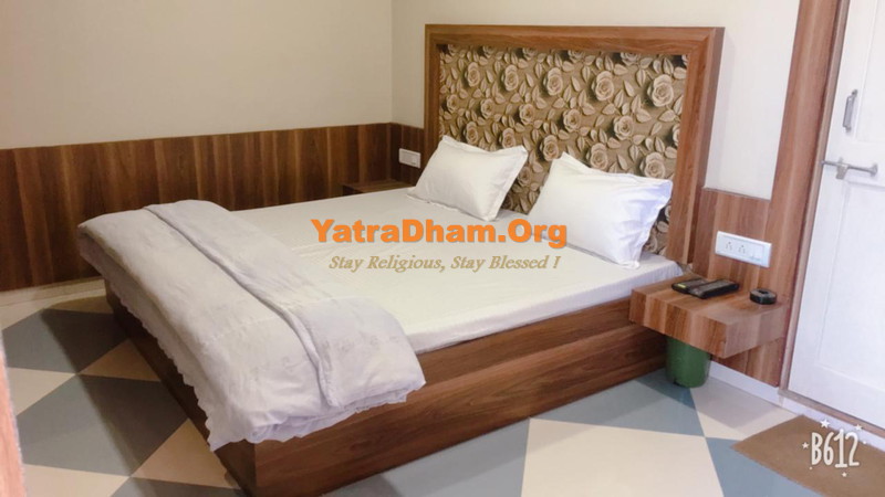 Abu Road YD Stay Hotel Sigma Room View3