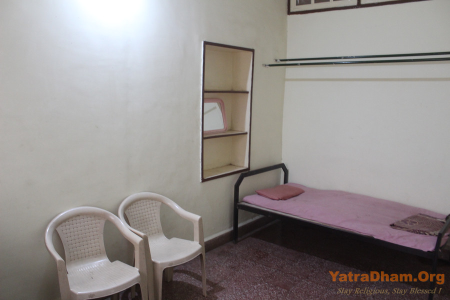 Alandi_Maheshwari_Bhakt_Nivas_2 Bed_Non Ac. Room_View3