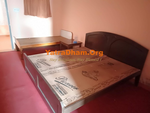 Badrinath - Sree Anantha Pejawar Mutt Room View 1