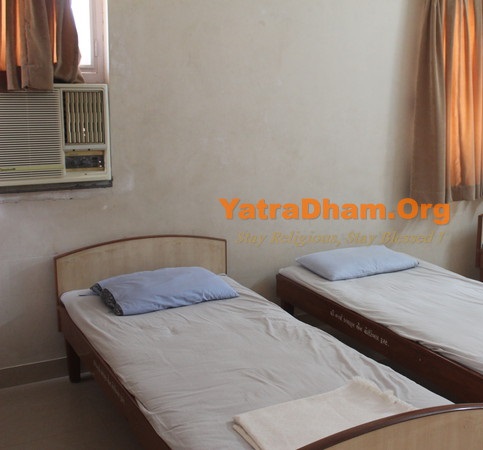Bhuj Yashodhan Vardhan Bouter Jinalay 2 Bed AC Room View1