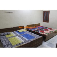 Vrindavan - Batala Ashram 