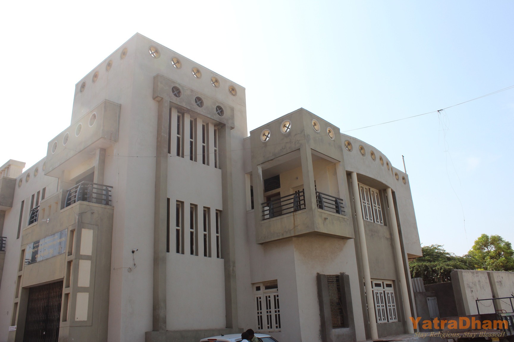 Ghogha - Shri Navkhanda Parshwanath Tirth