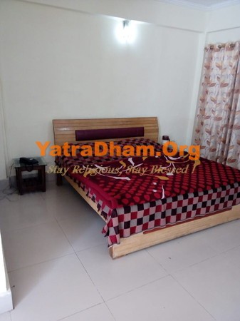 Yatri Niwas Tourist Retaining Center - Katra