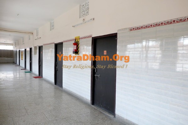 Dehradun Digambar Jain Mandir Dharamshala Lobby