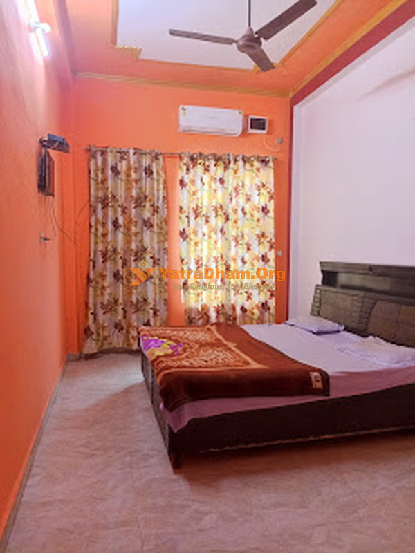 Astha Home Stay - Ayodhya- v5