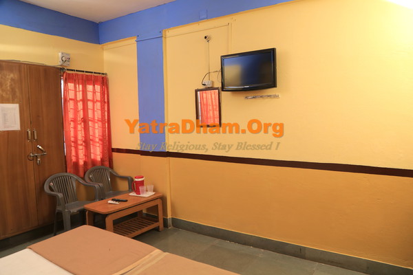 Agrawal_Dharamshala_2 Bed_Ac. Room_View2