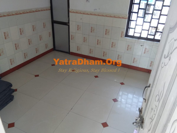 Dwarka Mathura Bhavan 2 Bed Non AC Room View 3