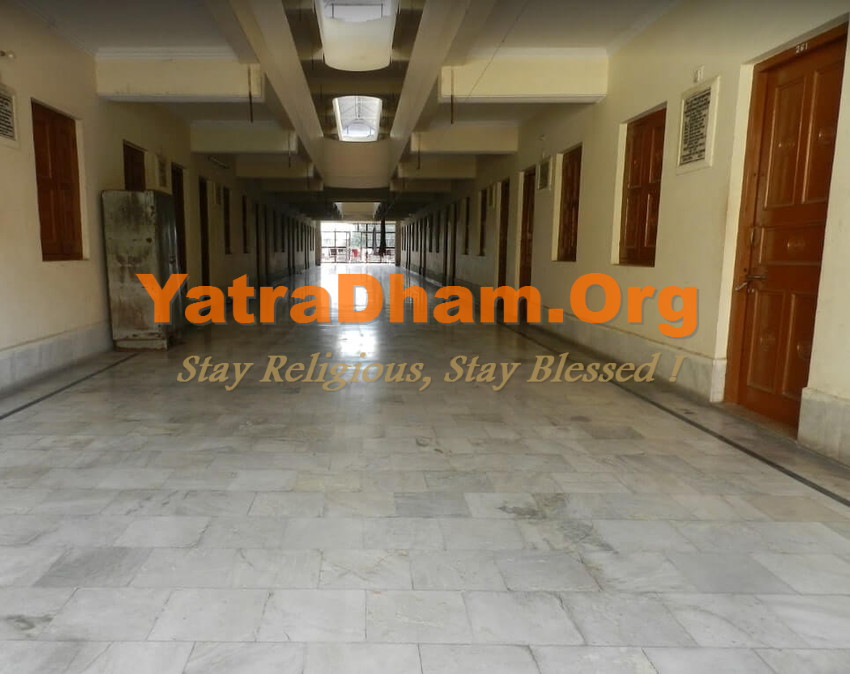 Haridwar Bharat Sevashram Sangha Lobby