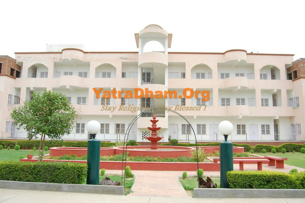 Vrindavan Nayarang Ashram
