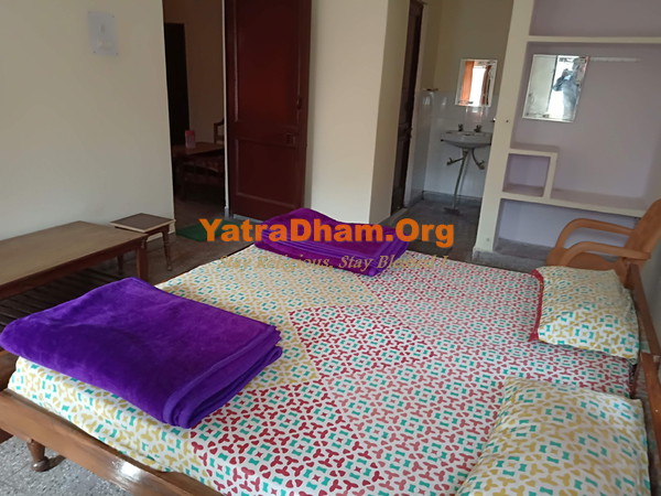 Rudraprayag Baba Kali Kamli Wala Podar Dharamshala (Sangam Bazar) Room View 3