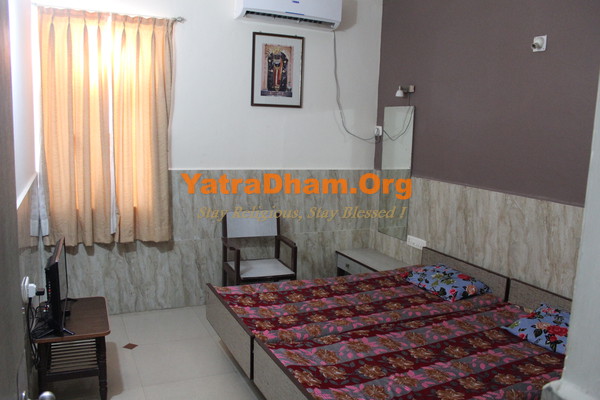 Dwarka_Damani_Atithi_Gruh_2 Bed Ac Room_View 1
