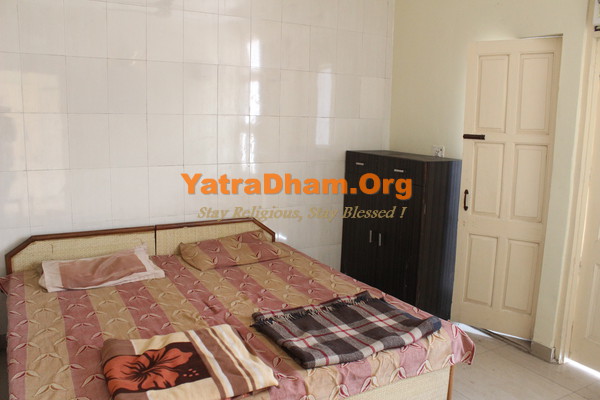 Haridwar_Lala_Chandanlal_Sevasadan_2 Bed_Non Ac Room_View1