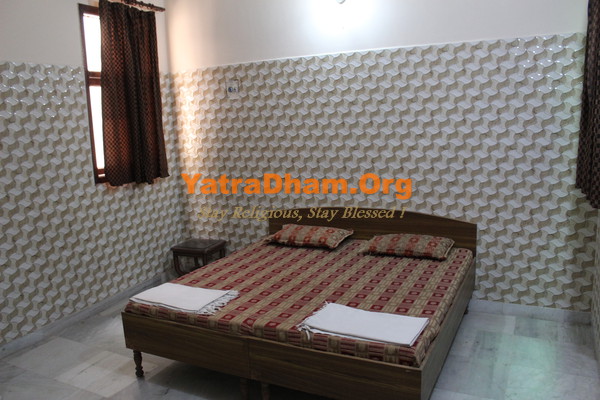 Vrindavan_Govind_Priya_Ashram_Dharamshala_2 Bed_Non A/c. Room_View1