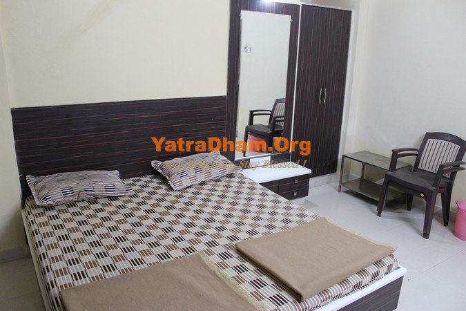 Sai Suresh Dham Room View3