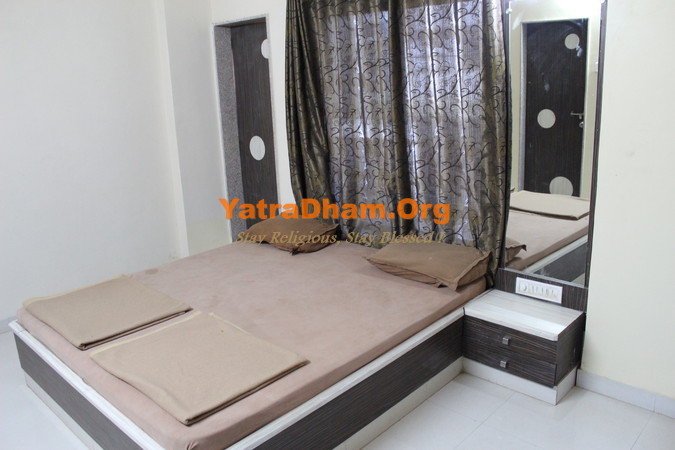 Sai Suresh Dham Room View3