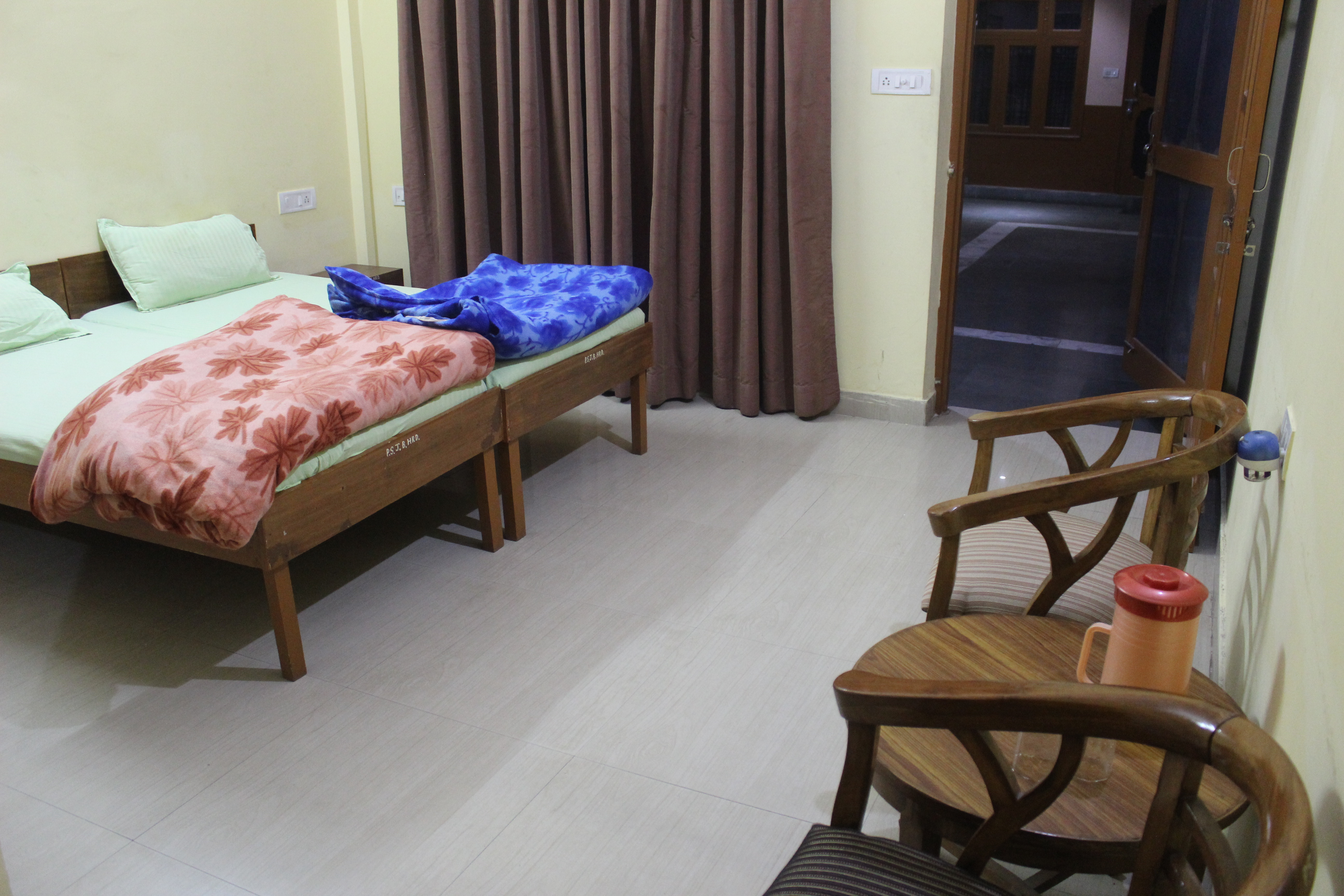 Haridwar Parmarth Ashram Room View3
