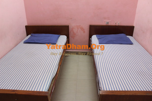 Rameshwaram - Sri Ramanjaneya Chatram_2_Bed_Non_Ac_Room_View
