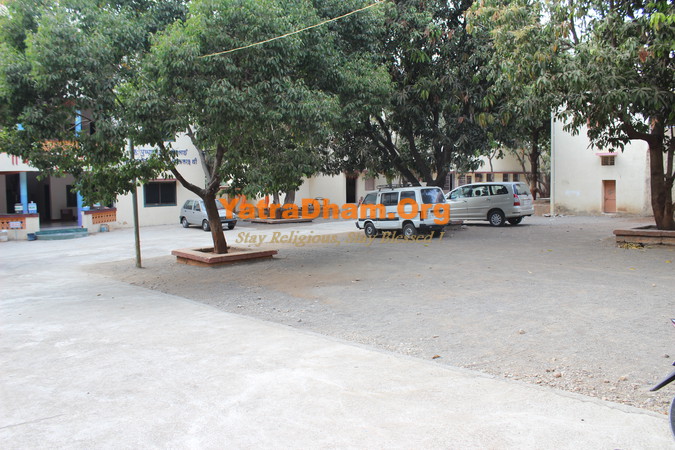 Junagadh Bharti Ashram Parking