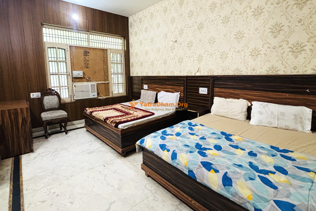 Ved Bihari Dham Ashram Vrindavan 4 Bed Room View