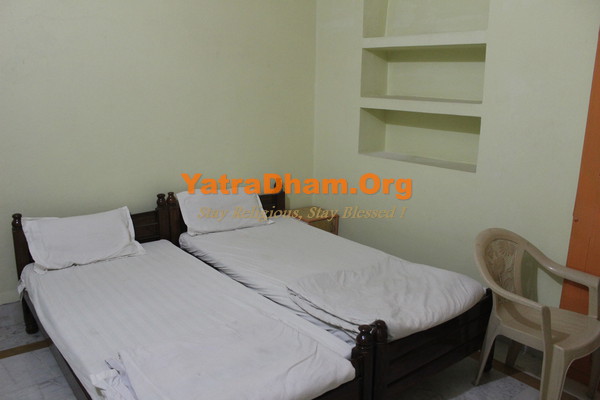 Mathura_Narain_Nivas_2 Bed_A/c. Room_View1