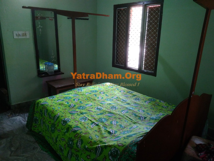 Jagganath Puri_Kuber Dharamshala_2 Bed Non AC Room_View 1