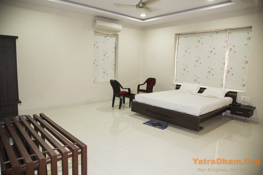 Jamnagar_Oswal_Samaj_Keshav_Sport_Center_2 Bed_ A/c. Room_View 2
