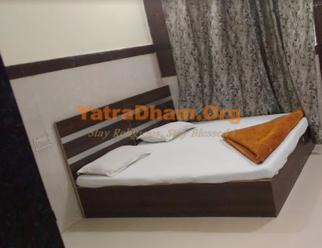 khatu_-_yd_stay_74002_hotel_maurvi_2 bed AC Room