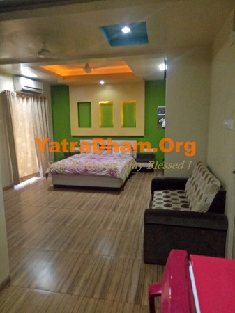 Lonavala  Khadayata Bhavan 3 Bed Room View 3