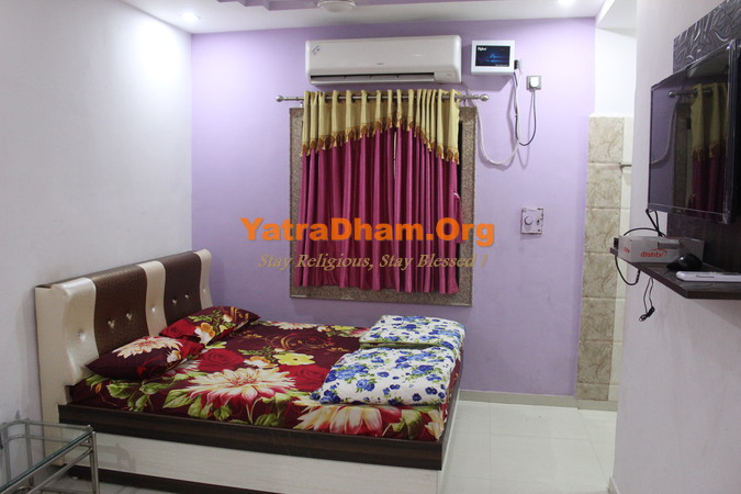 Mathura  Shree Swaminarayan Mandir 2 Bed Room View 1