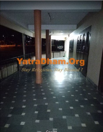 Mysore Gujarati Samaj Dharamshala Lobby