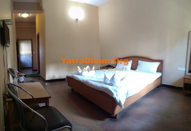 Yatrik Niwas Namchi  2 Bed Super Deluxe Ac Room