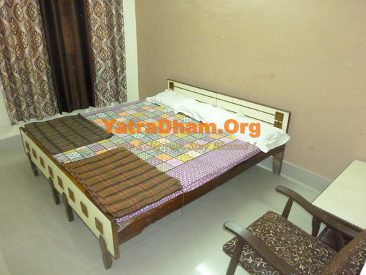 Haridwar_Chintamani_Ashram_Dharamshala_2 