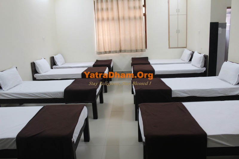 Pandhapur - Shri Vitthal Rukamani Bhakta Nivas 5 Bed Room