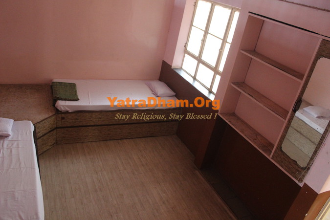 Pandharpur Maheshwari Bhakta Niwas Room View3