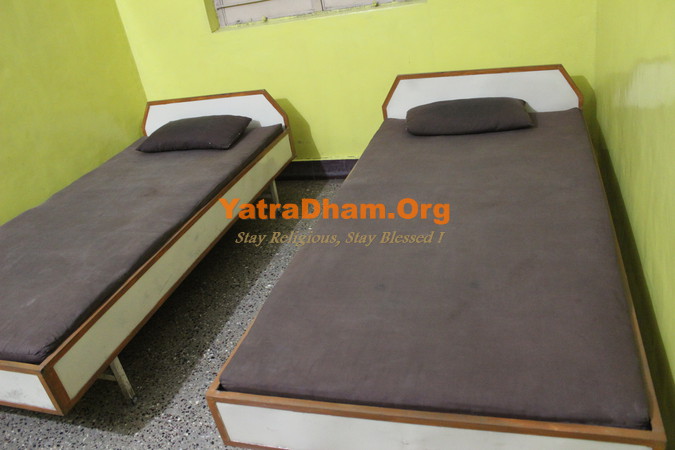 Parli - Triveni Bhawan Yatri Nivas Room View1