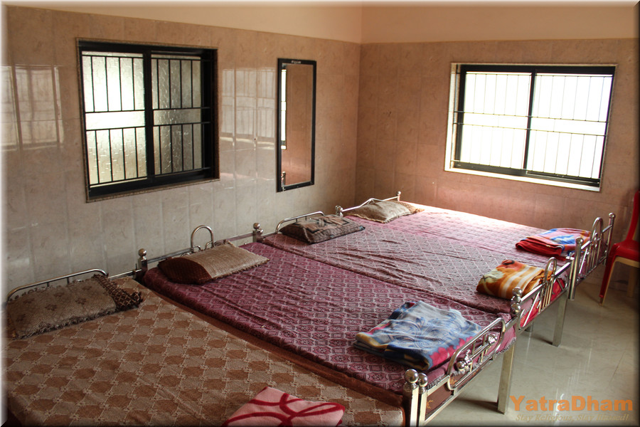 Prajapati_Samaj_Junagadh_4 Bed_ Non A/c. Room_View1