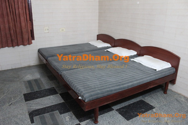 Rameshwaram Agrasen Bhawa_3_Bed_Non_Ac_Room_View 