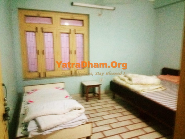 Haridwar Ganga Darshan Sadhu Sudha Ashram Room View2