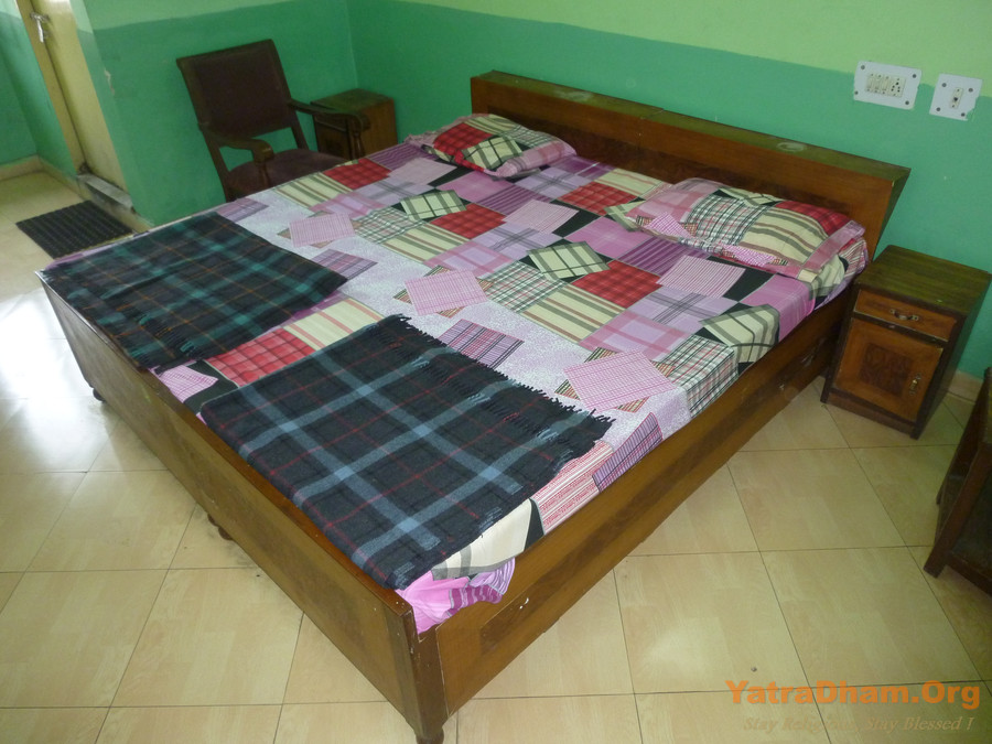 Rishikesh_Chandrabhaga_Rest house by Shree Badrinath - Kedarnath Temples Committee (BKTC)_2 Bed_Cooler Room_View1