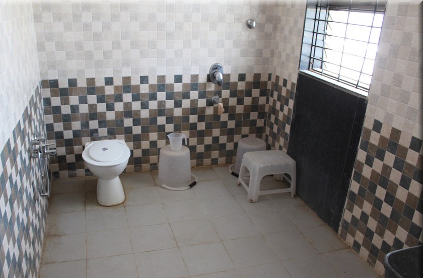 Sambhavnath_Jain_Aradhana_Kendra_Taranga_Dharamshala 2_Deluxe A/c._Room_View3