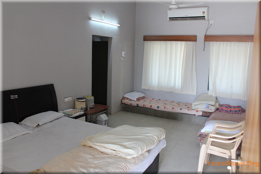 Sambhavnath_Jain_Aradhana_Kendra_Taranga_Dharamshala 2_Deluxe A/c._Room_View3