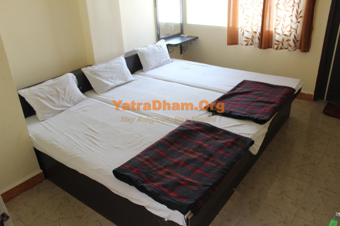 Ujjain_Balaji Parisar_2 bed Non Ac Room_View 1