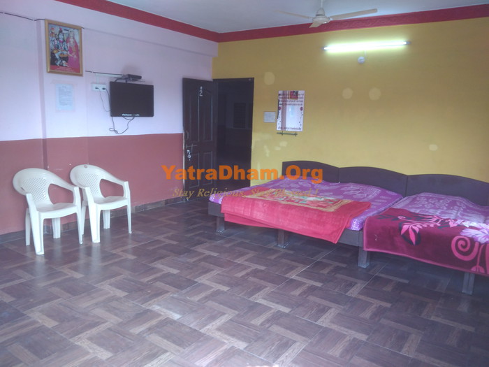 Ujjain_Hatkeshwar Dham_4 Bed Non Ac Room_View 4