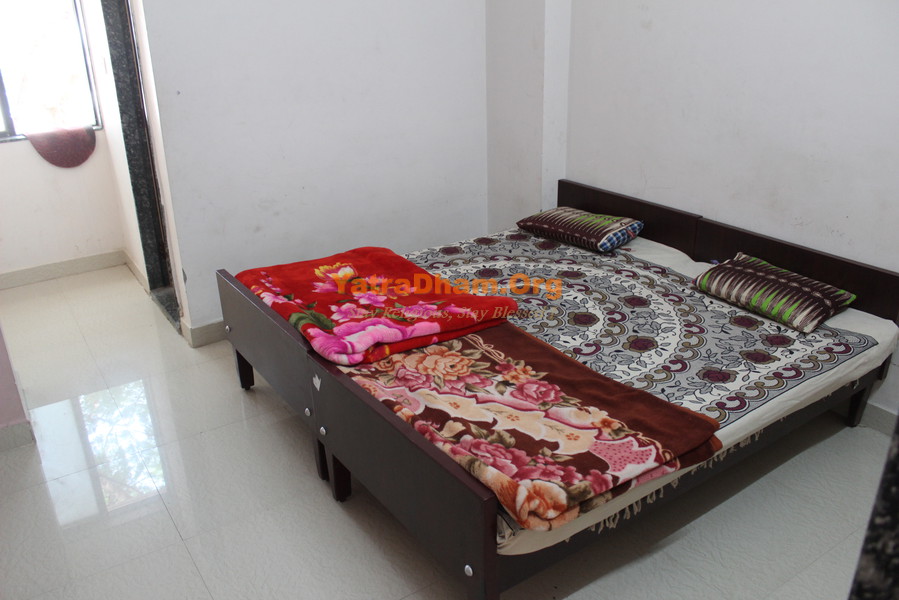Ujjain_Naya_Gujarati_Lohar_Samaj_2 Bed_Non AC Room_View2