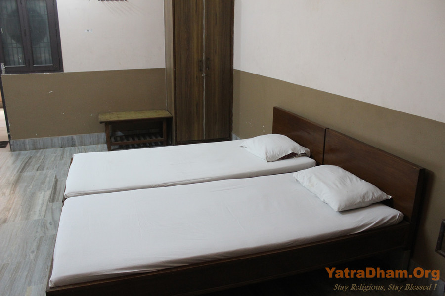 Varanasi_Maheshwari_Dharamshala_2 Bed_Non A/c. Room_View2